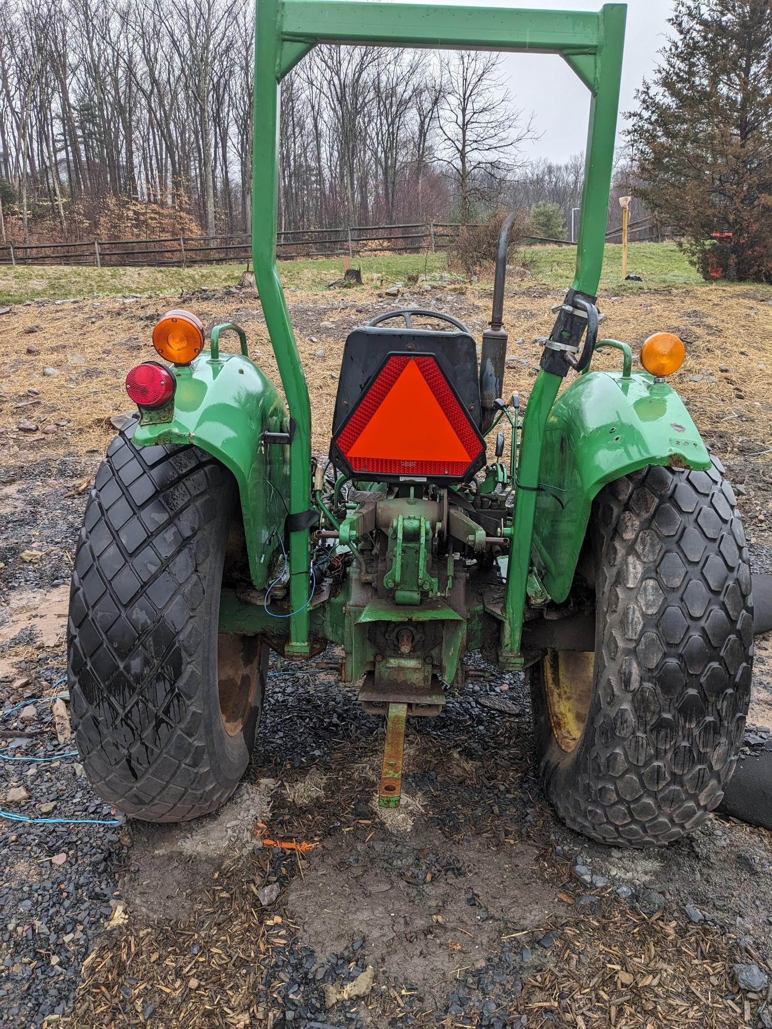 1982 JOHN DEERE 1050 TRACTOR