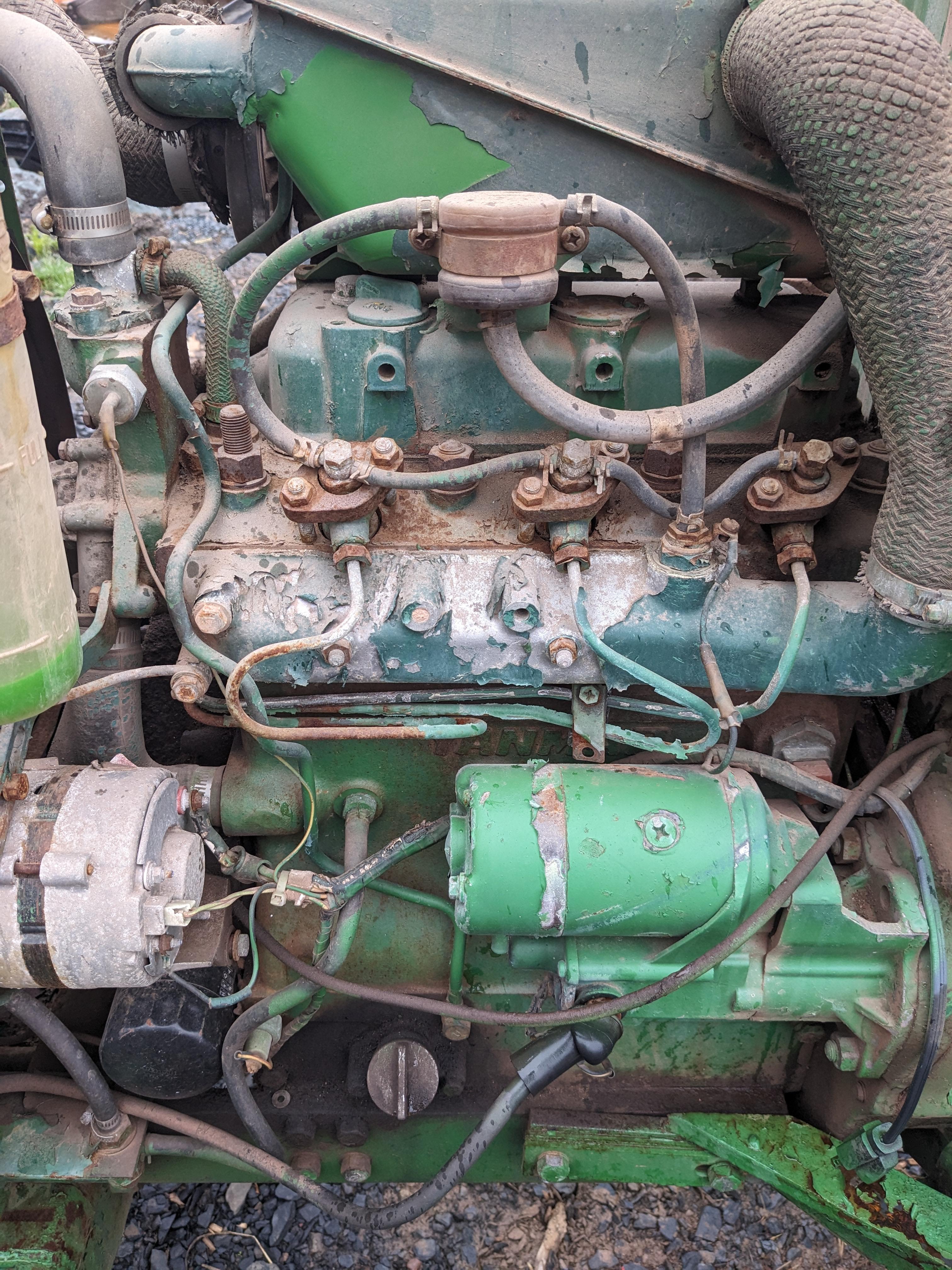 1982 JOHN DEERE 1050 TRACTOR