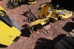 JD 42" Snowblower