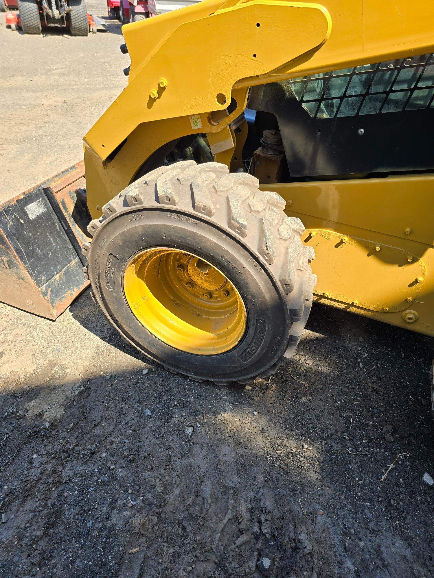 2016 CATERPILLAR 262D SKIDSTEER