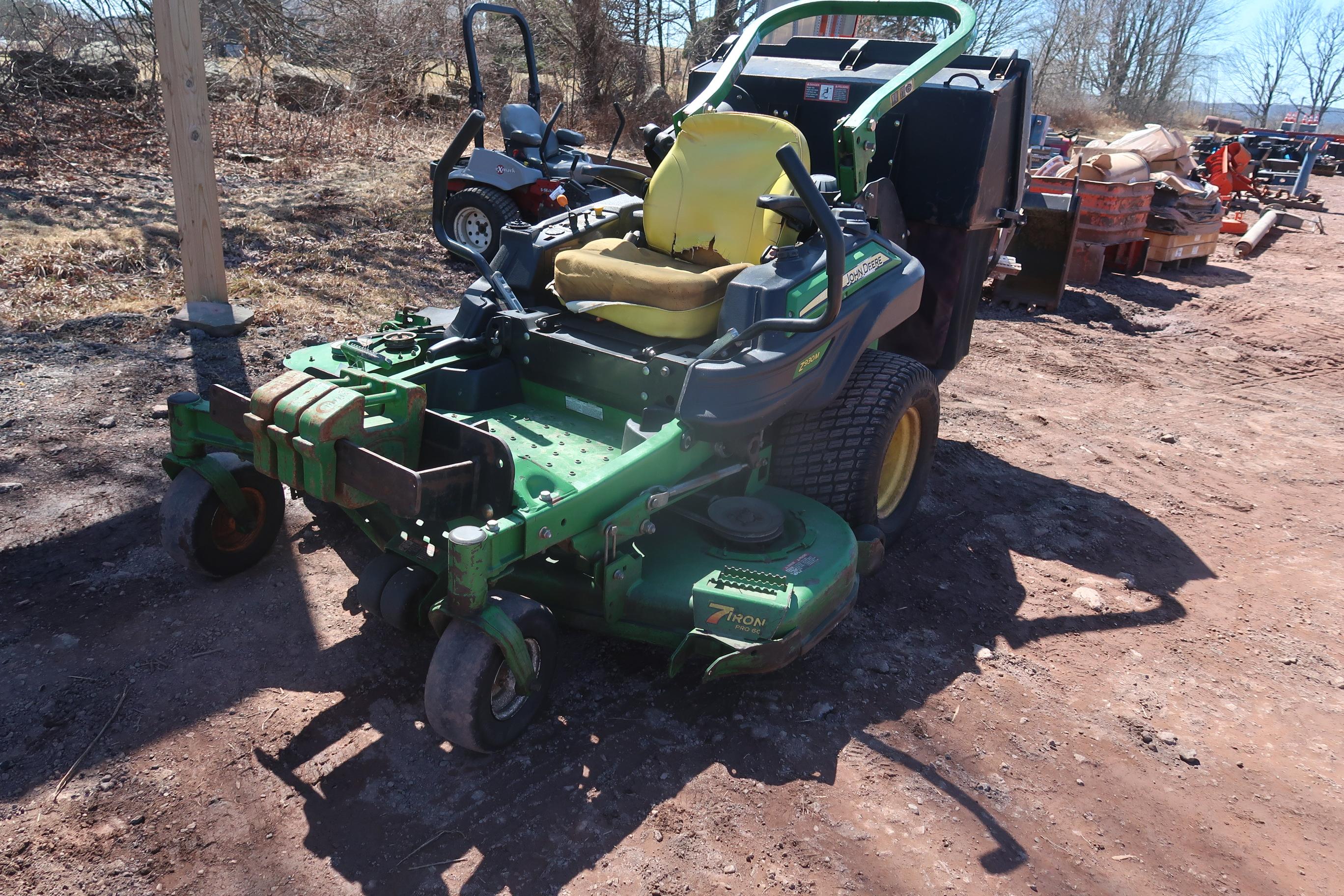 JOHN DEERE Z930M ZERO TURN