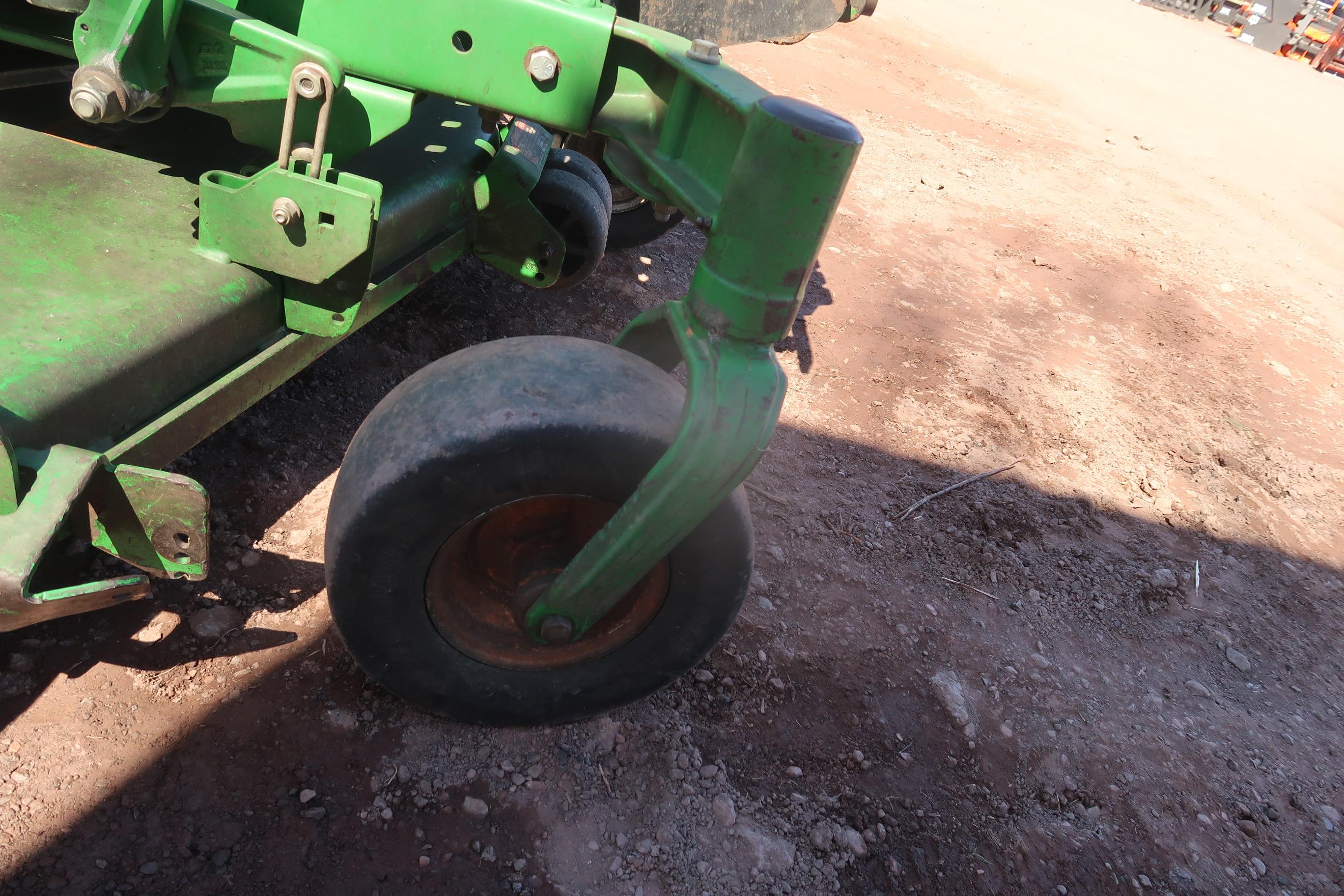 JOHN DEERE Z930M ZERO TURN