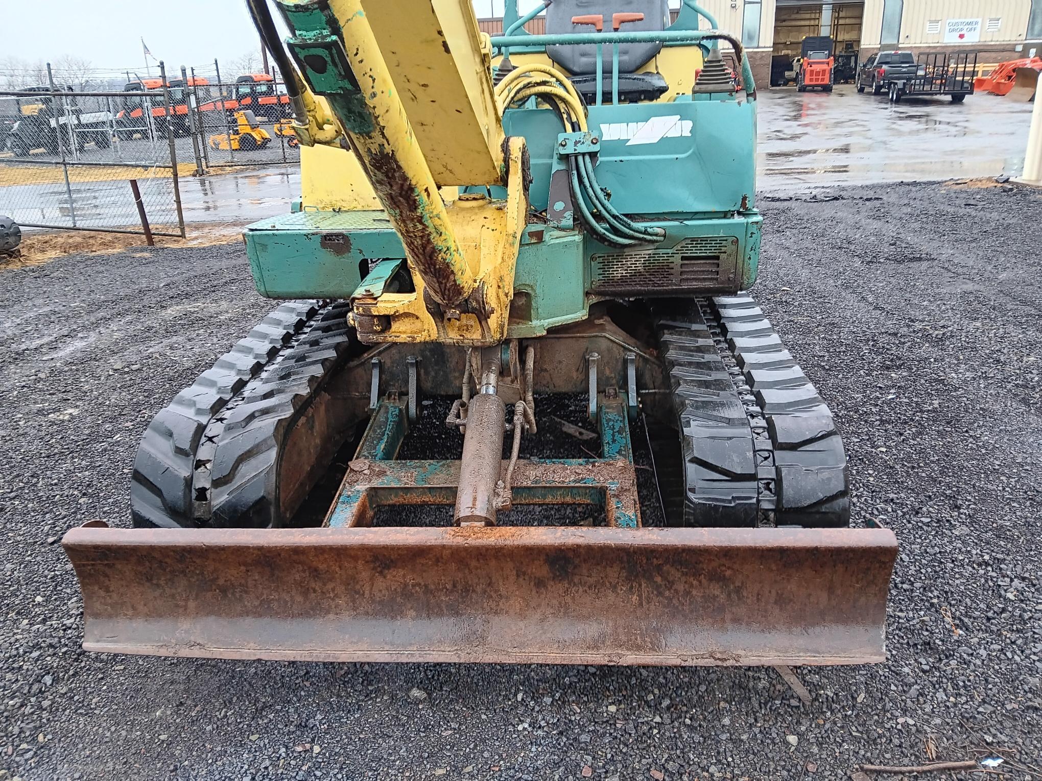 YANMAR B50 EXCAVATOR