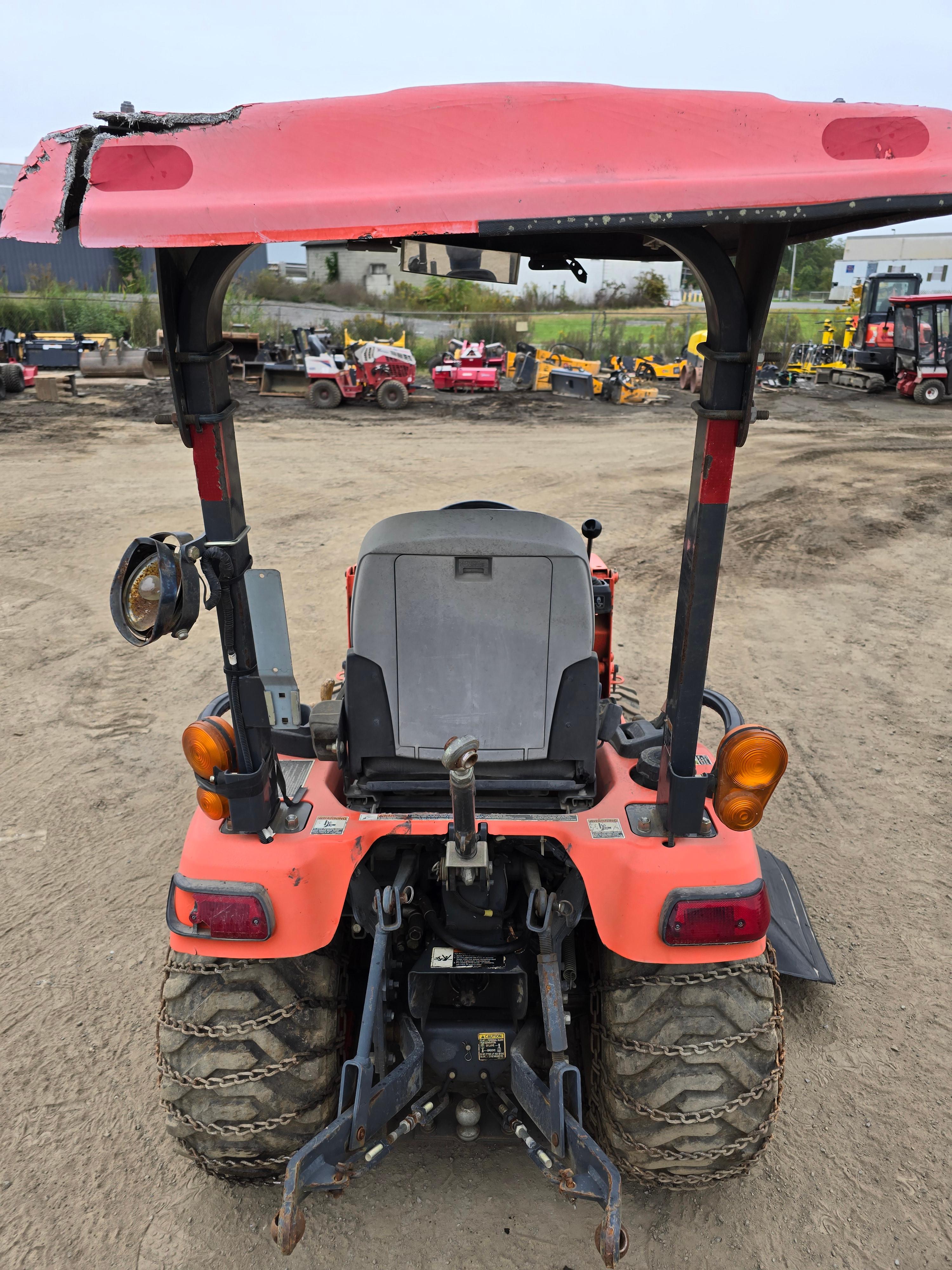 KIUBOTA BX2660TV TRACTOR