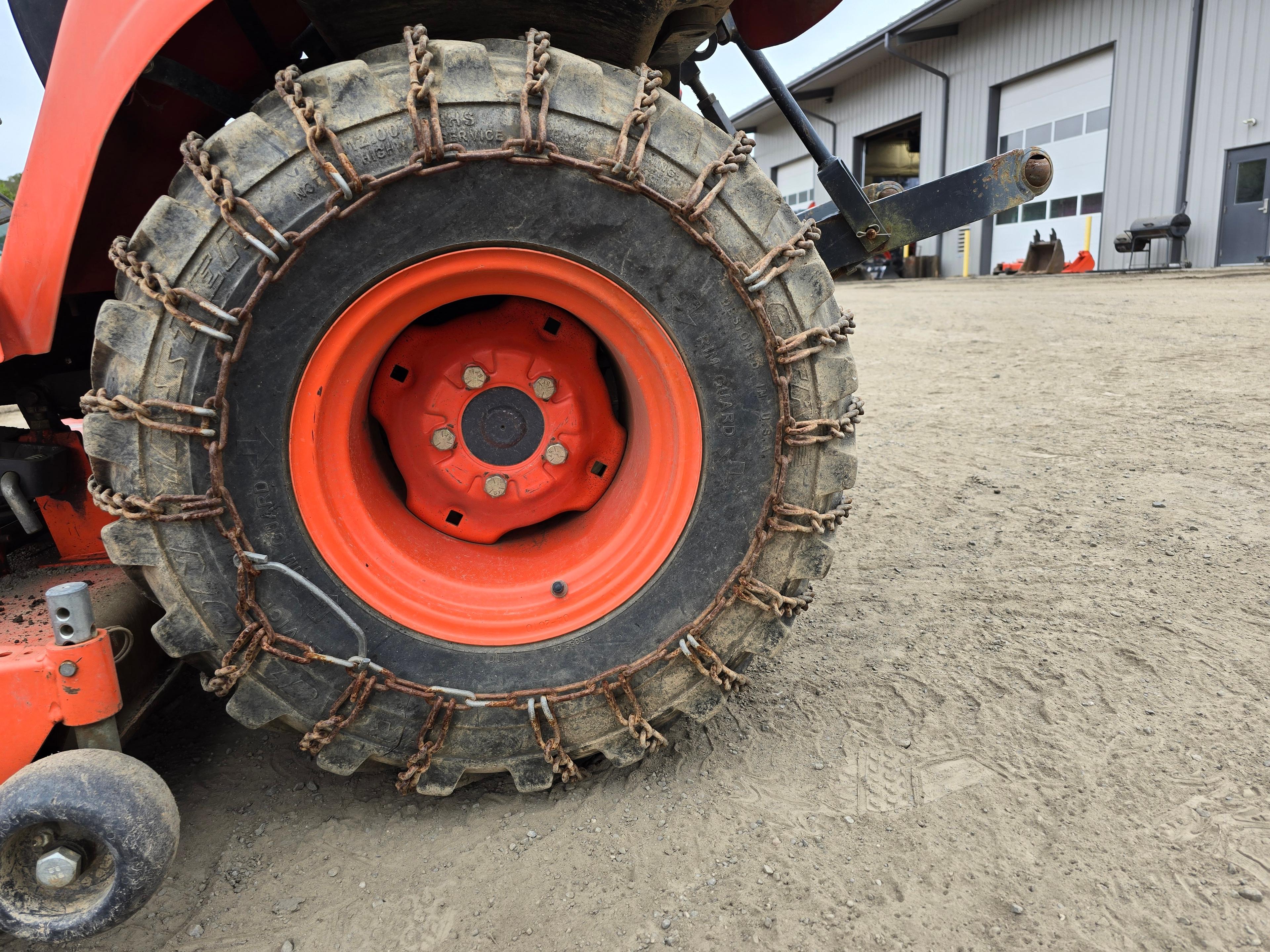 KIUBOTA BX2660TV TRACTOR