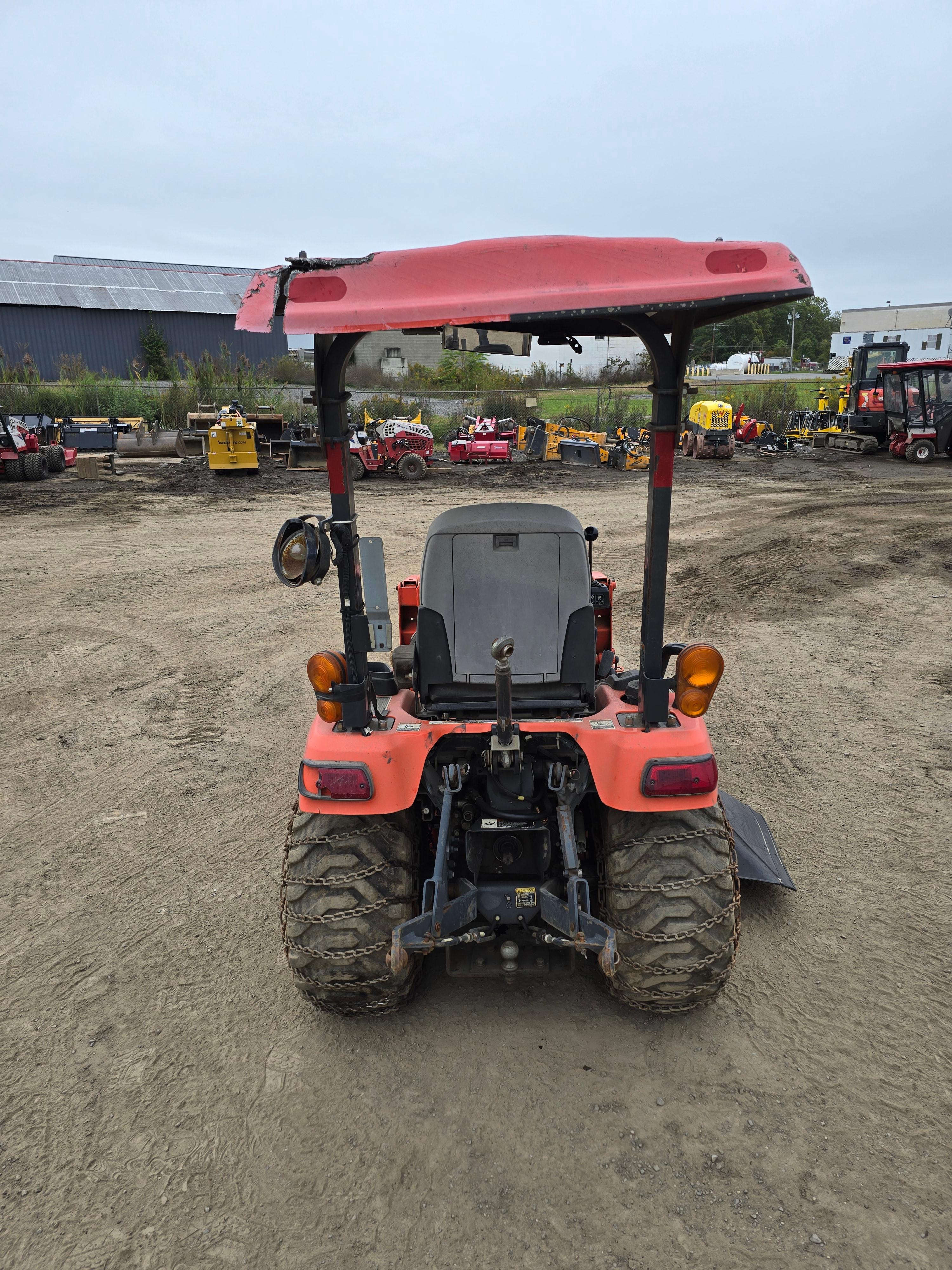 KIUBOTA BX2660TV TRACTOR