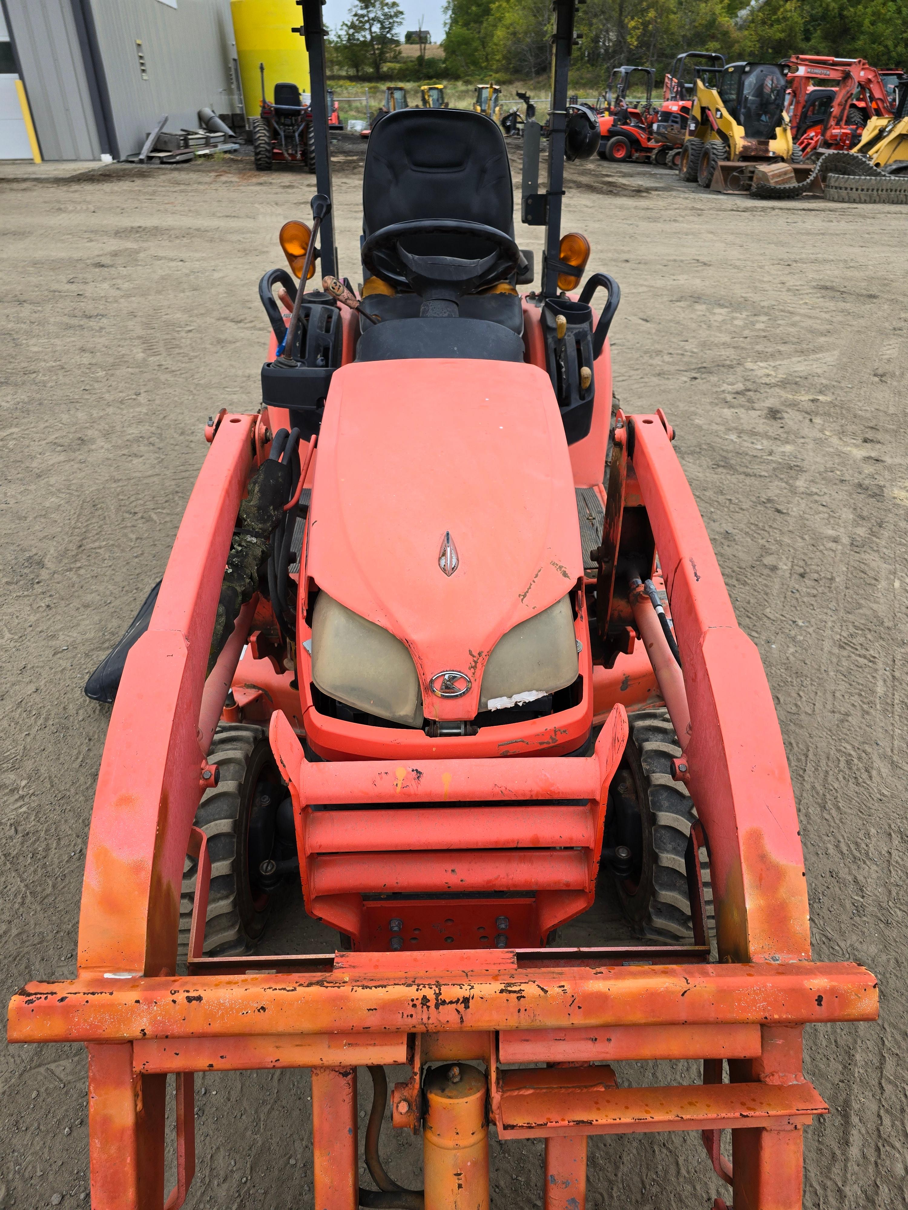 KIUBOTA BX2660TV TRACTOR