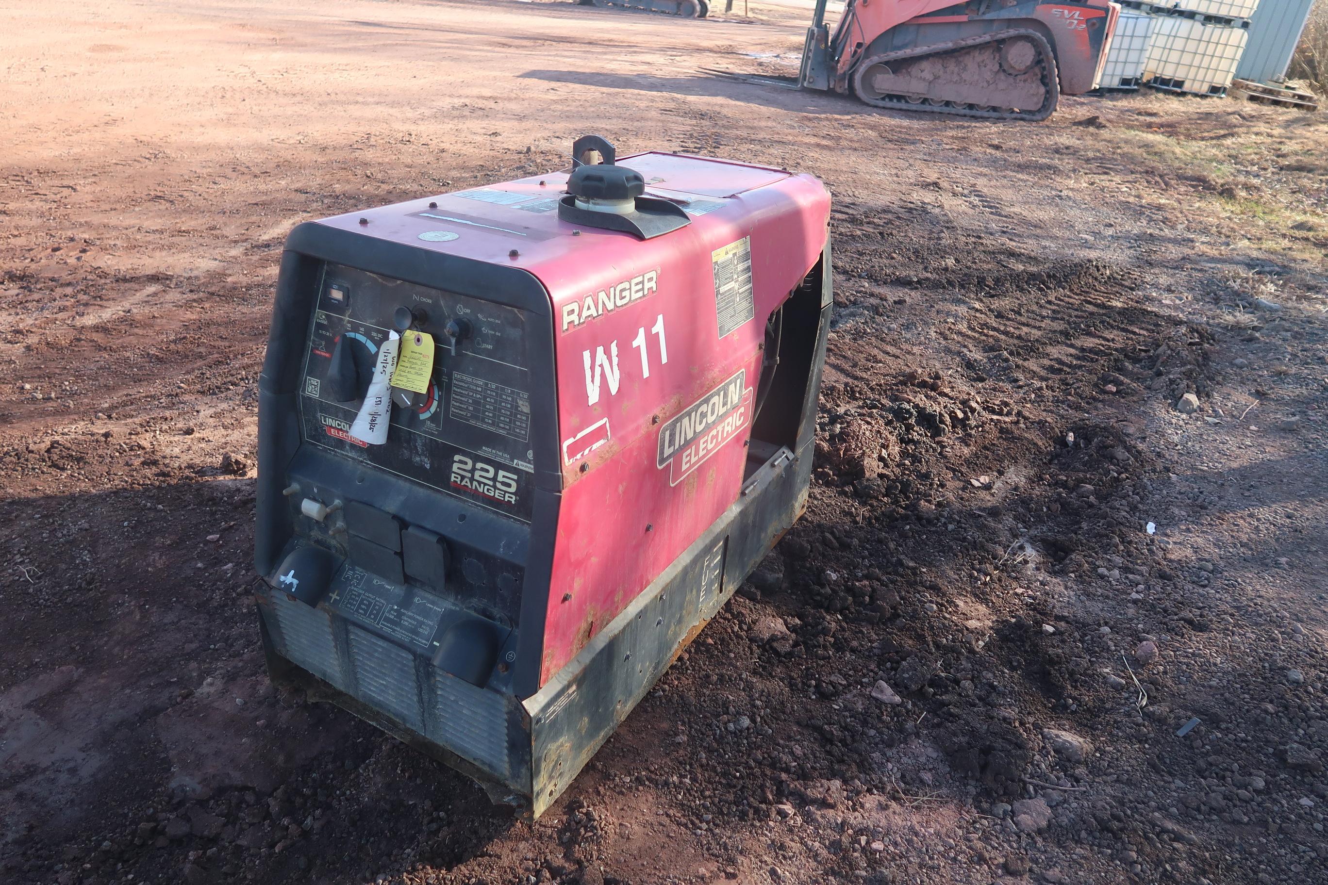 Lincoln Ranger 225 Welder