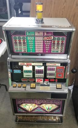 "Double Diamond" Slot Machine