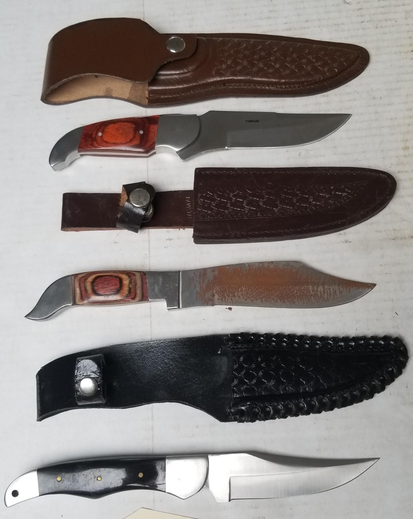 ASSORTED FIXED BLADE KNIVES
