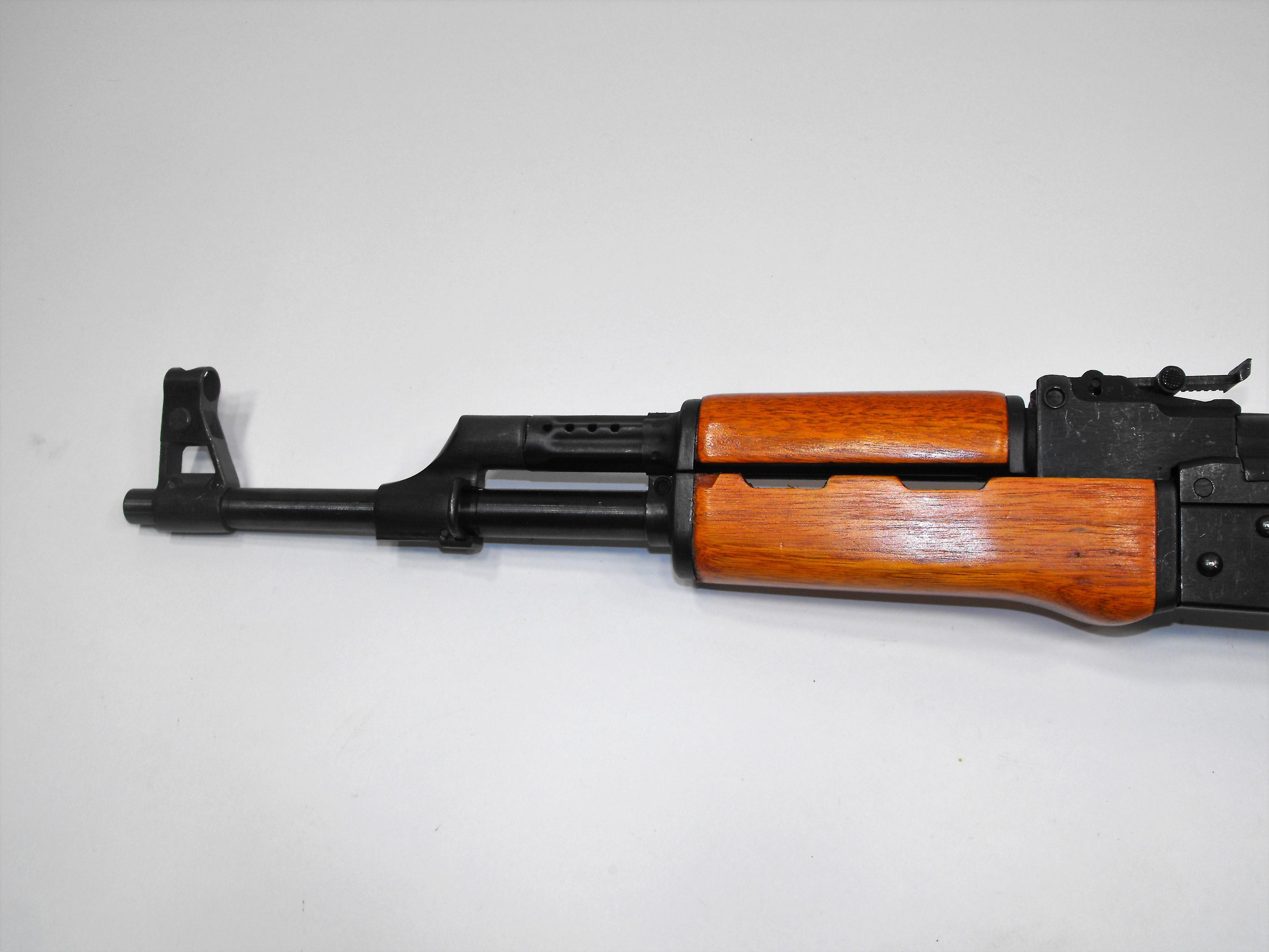 (R) Norinco MAK-90 Sporter 7.62X39 AK47