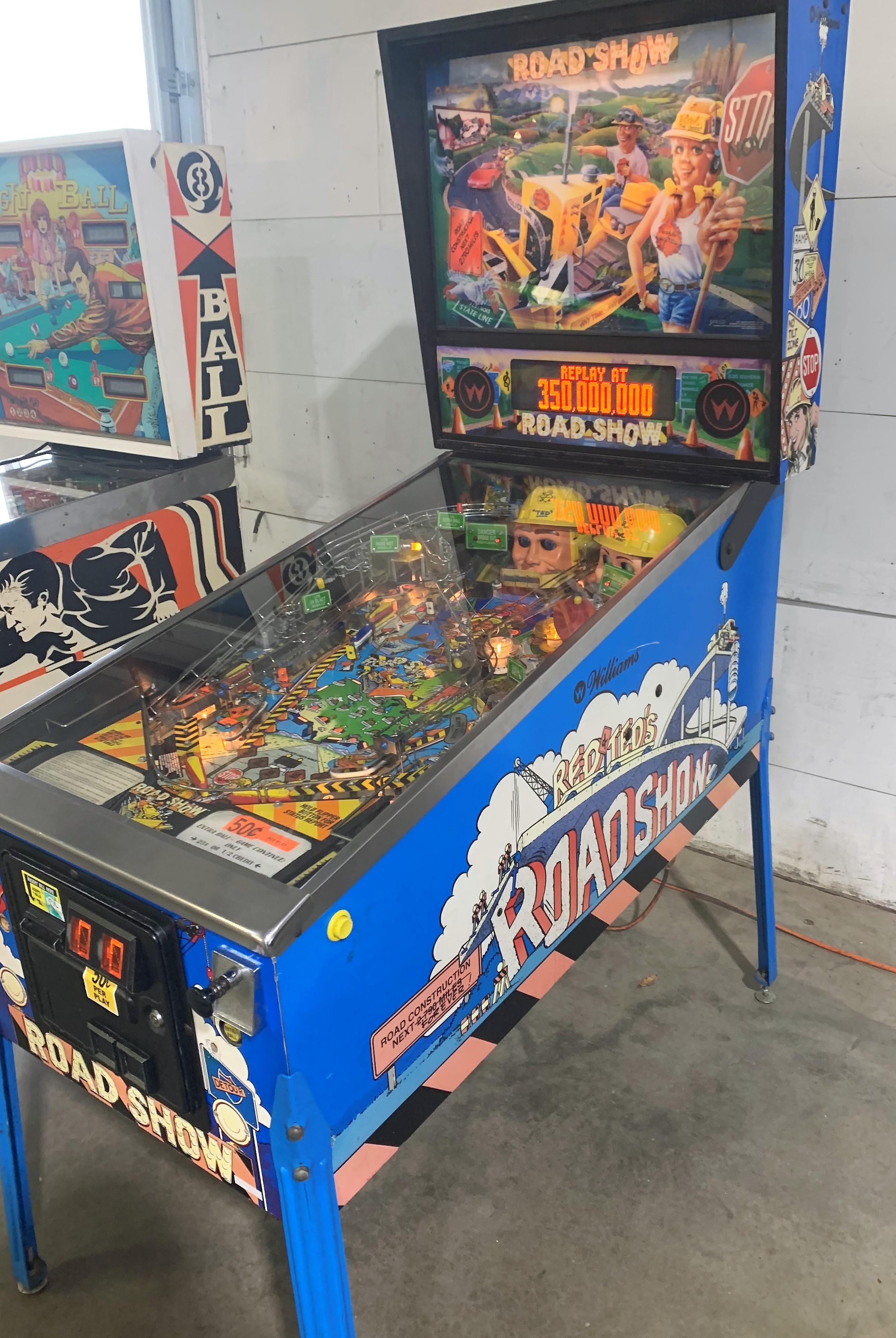 Williams Road Show Pinball Game