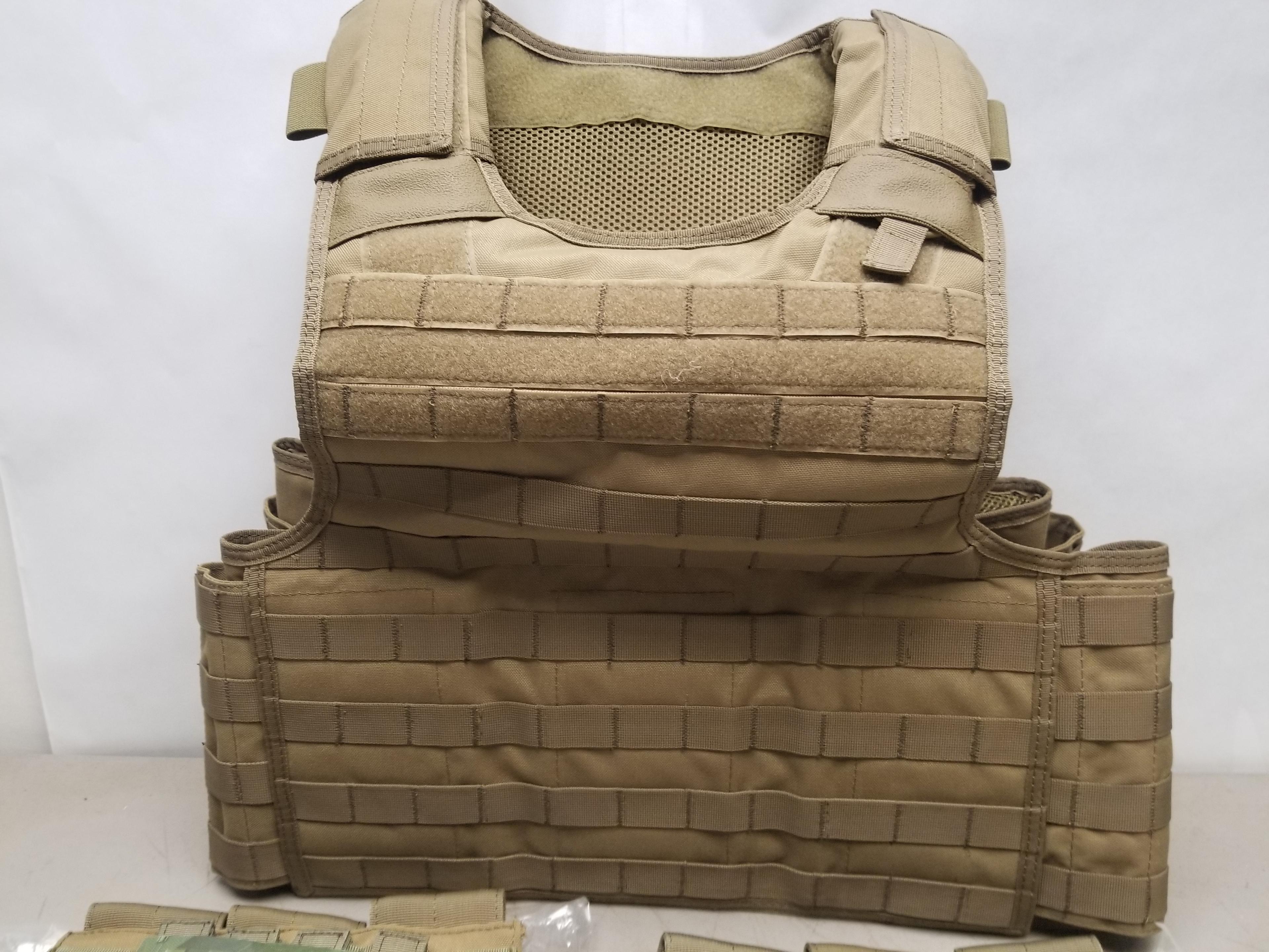 Condor Quick release Tactical Vest & 2 Mag Holders