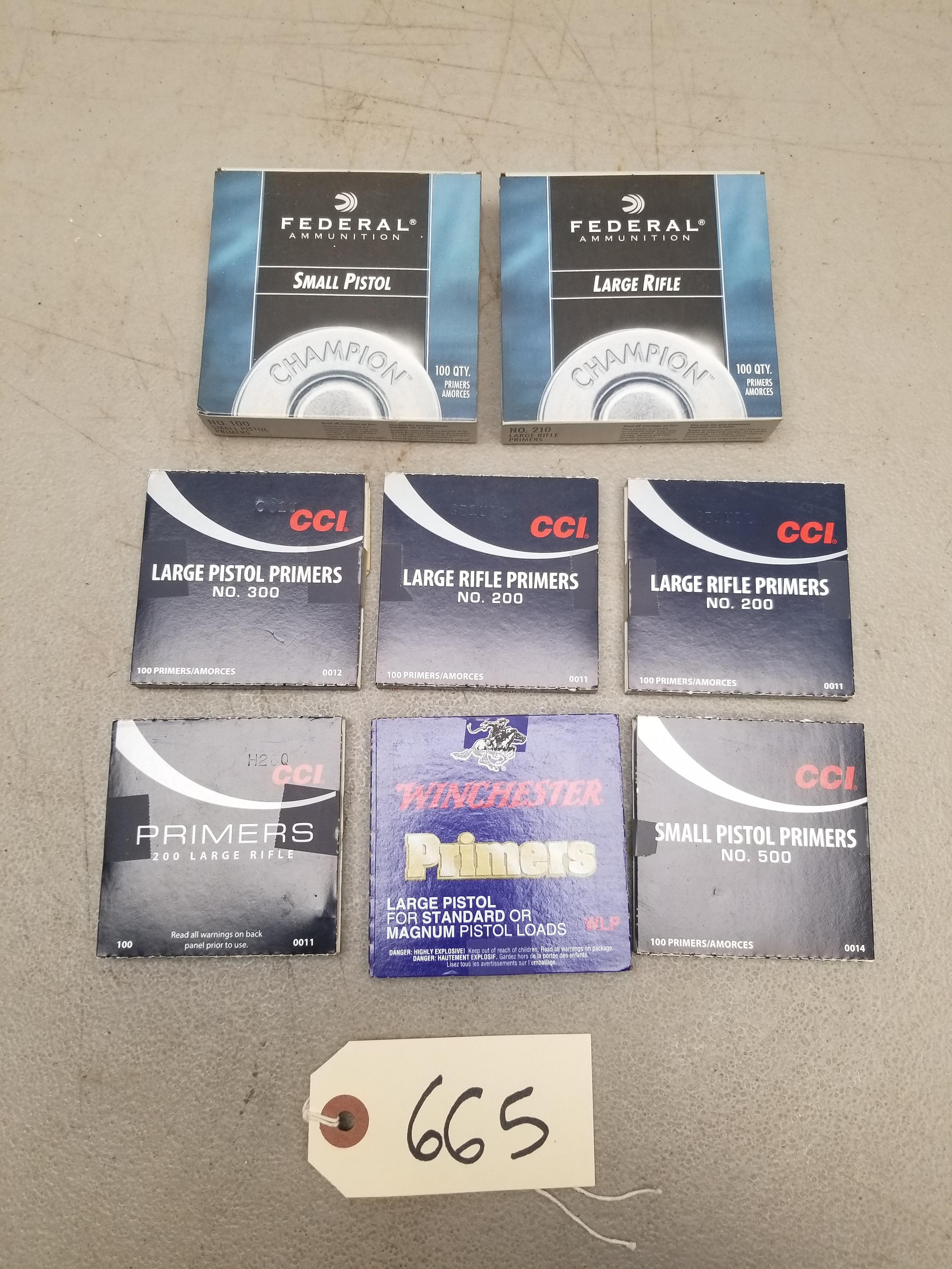(800) Assorted Small/Large Pistol & Rifle Primers