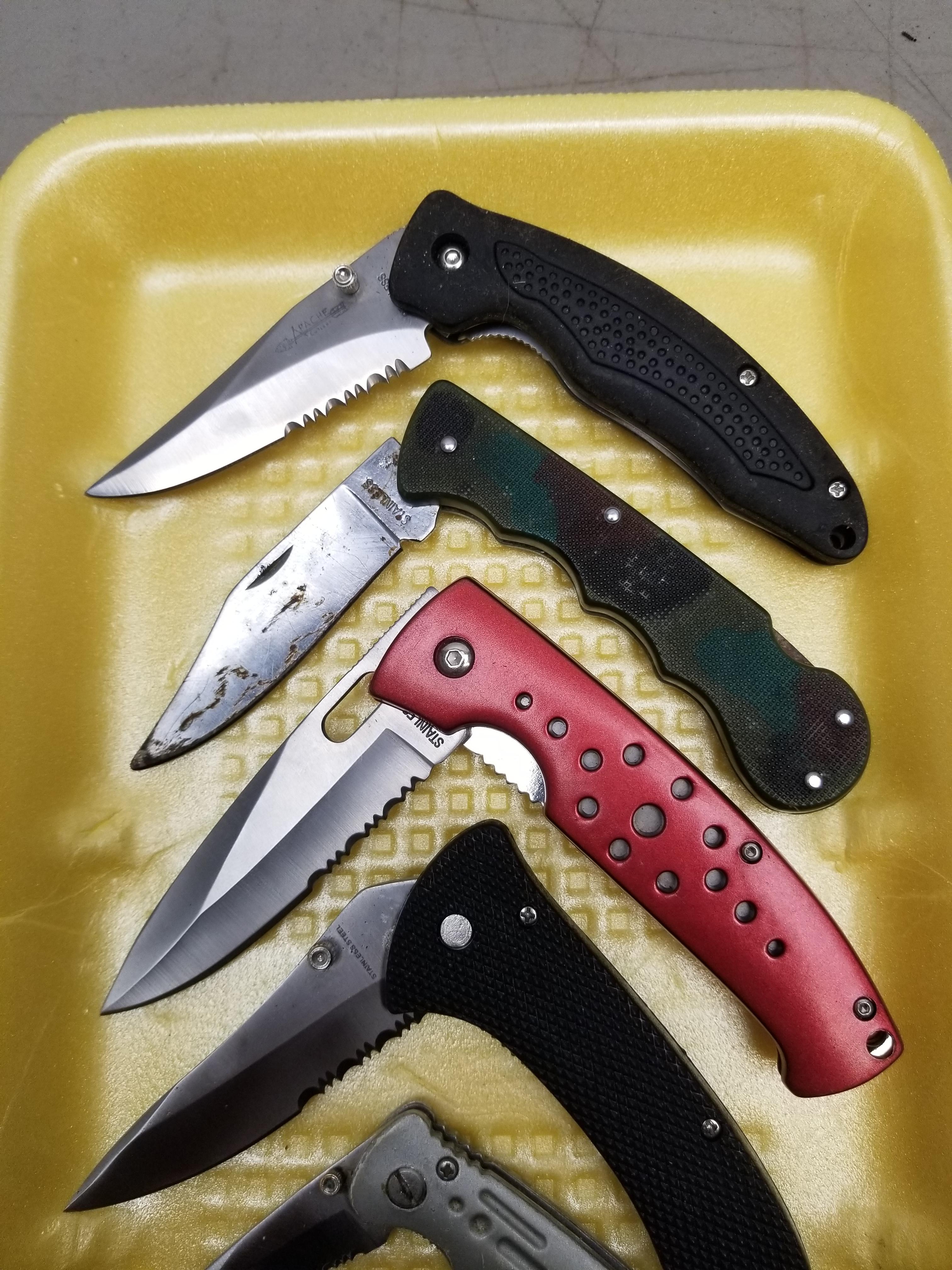 (7) Assorted Folding Knives