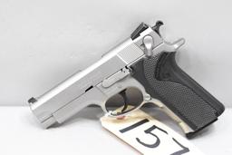 (R) Smith & Wesson Model 4006 .40 S&W Pistol
