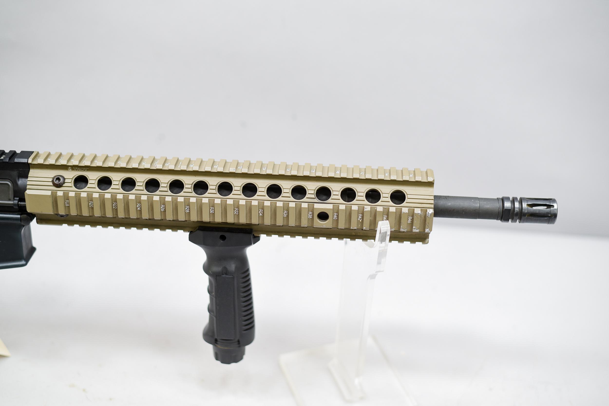(R) LRB Arms Model M15SA 5.56mm Rifle