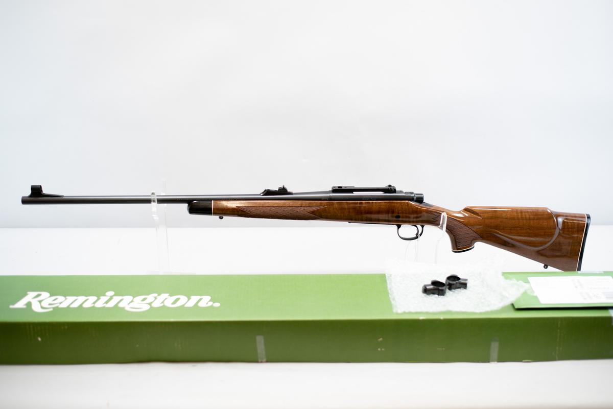 (R) Remington 700 BDL Custom Deluxe 17 Rem Rifle