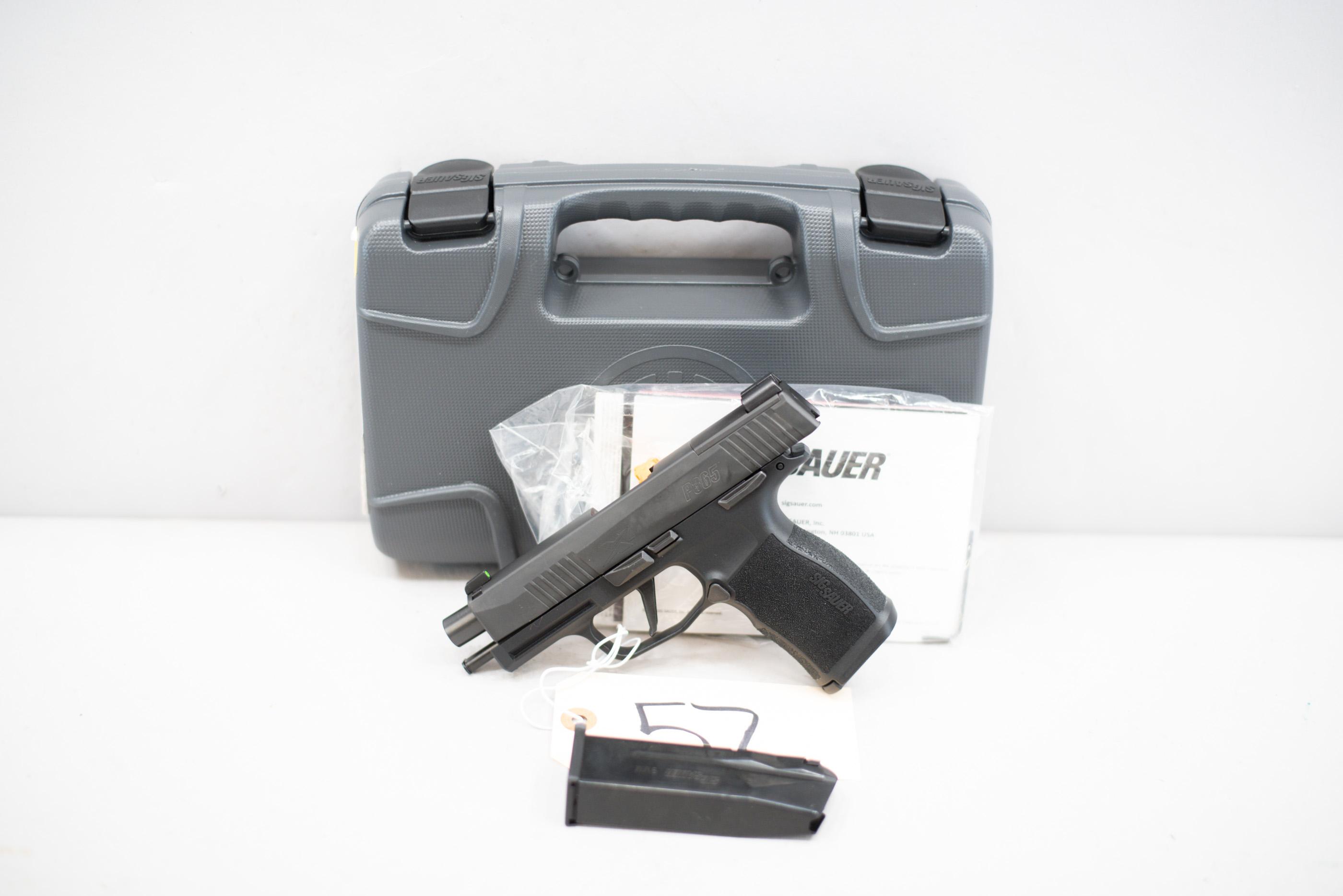 (R) Sig Sauer P365XL 9mm Pistol