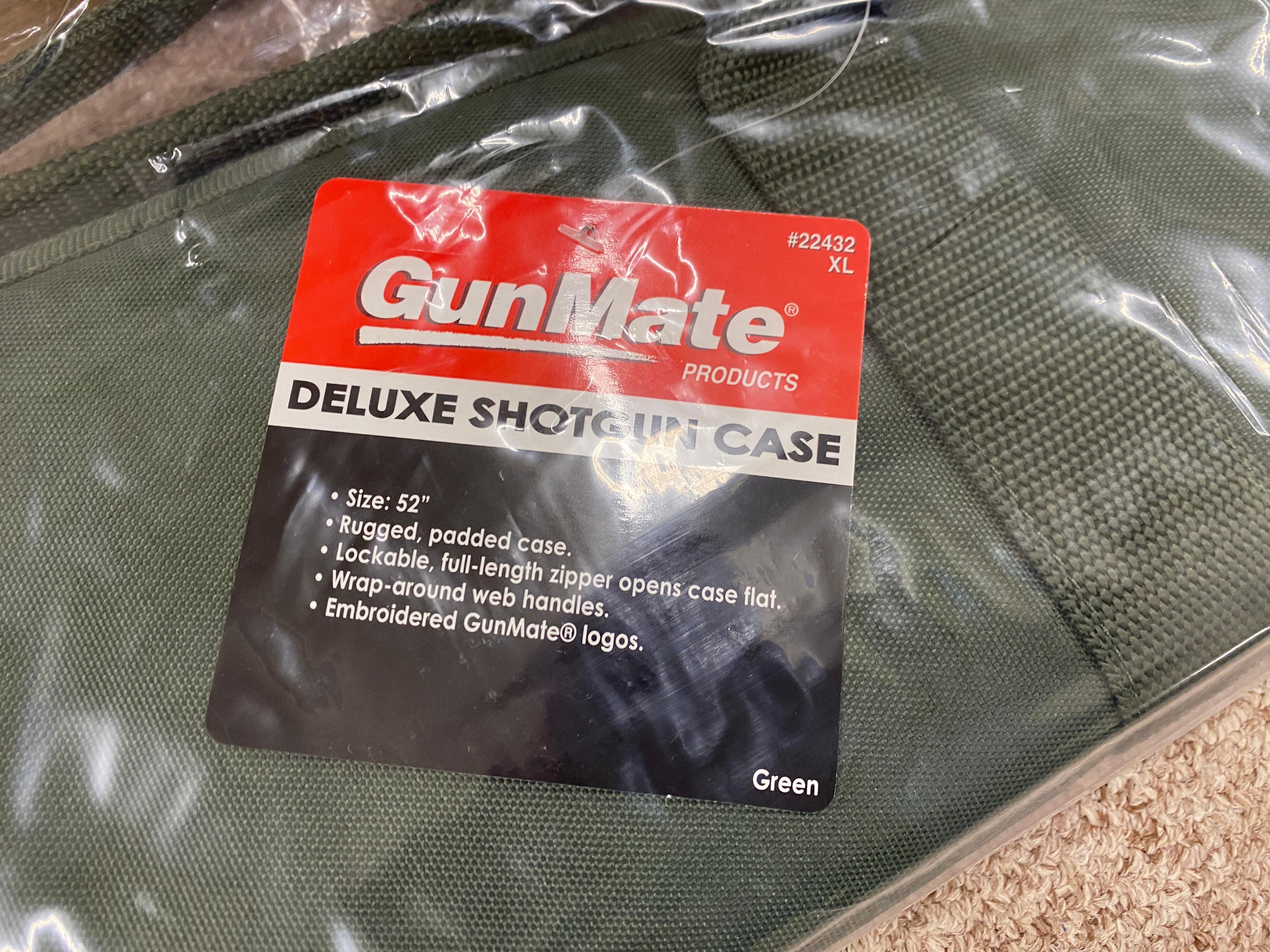(10Pcs.) GUNMATE 52" DELUXE SHOTGUN SOFT CASE