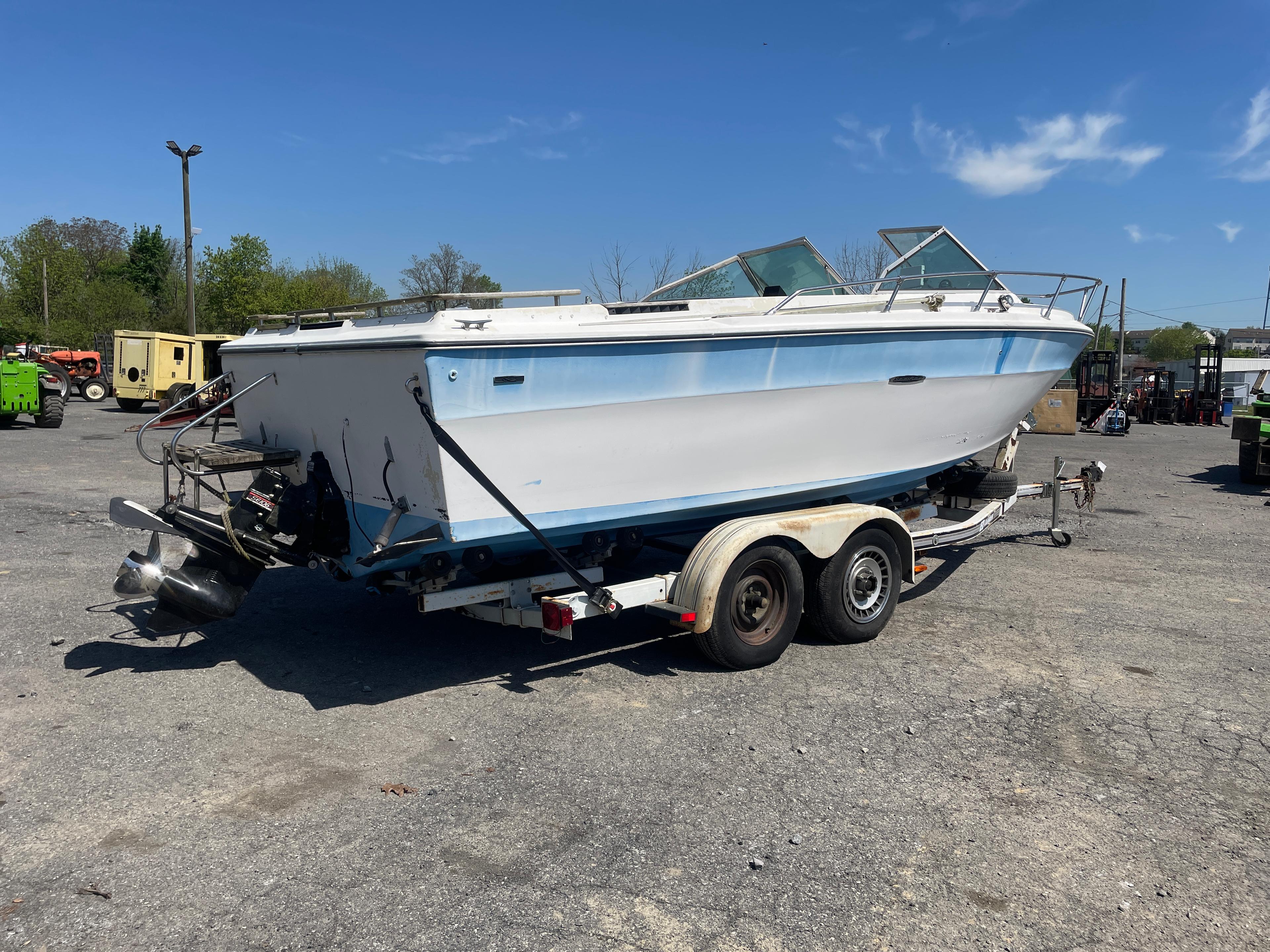 1977 Sea Ray 21' Boat W/ Trailer