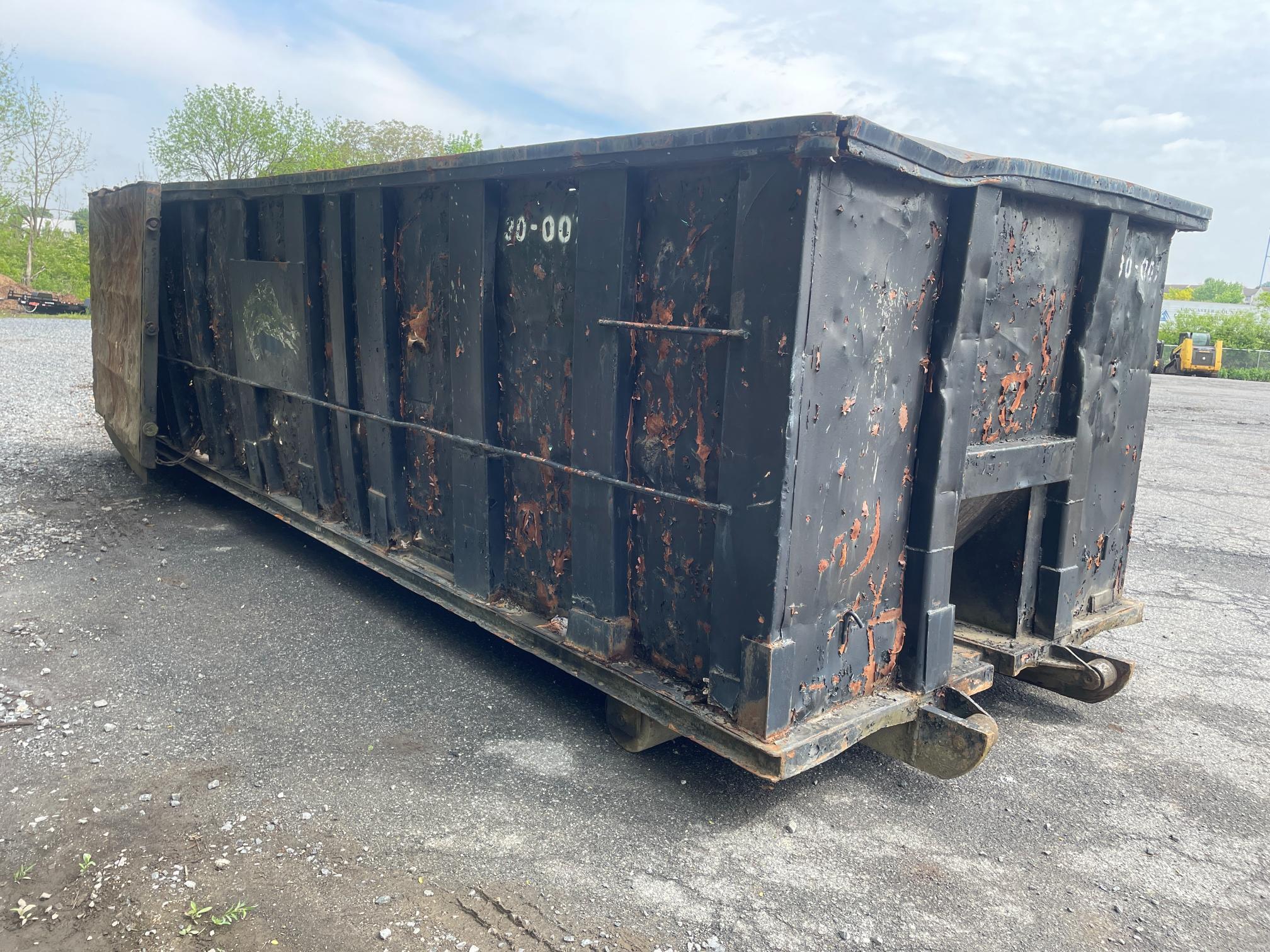 Used 30 Yard Dumpster/Roll Off Container