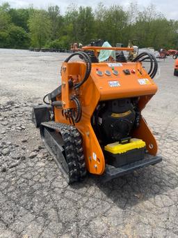 New Land Hero Stand On Skid Loader