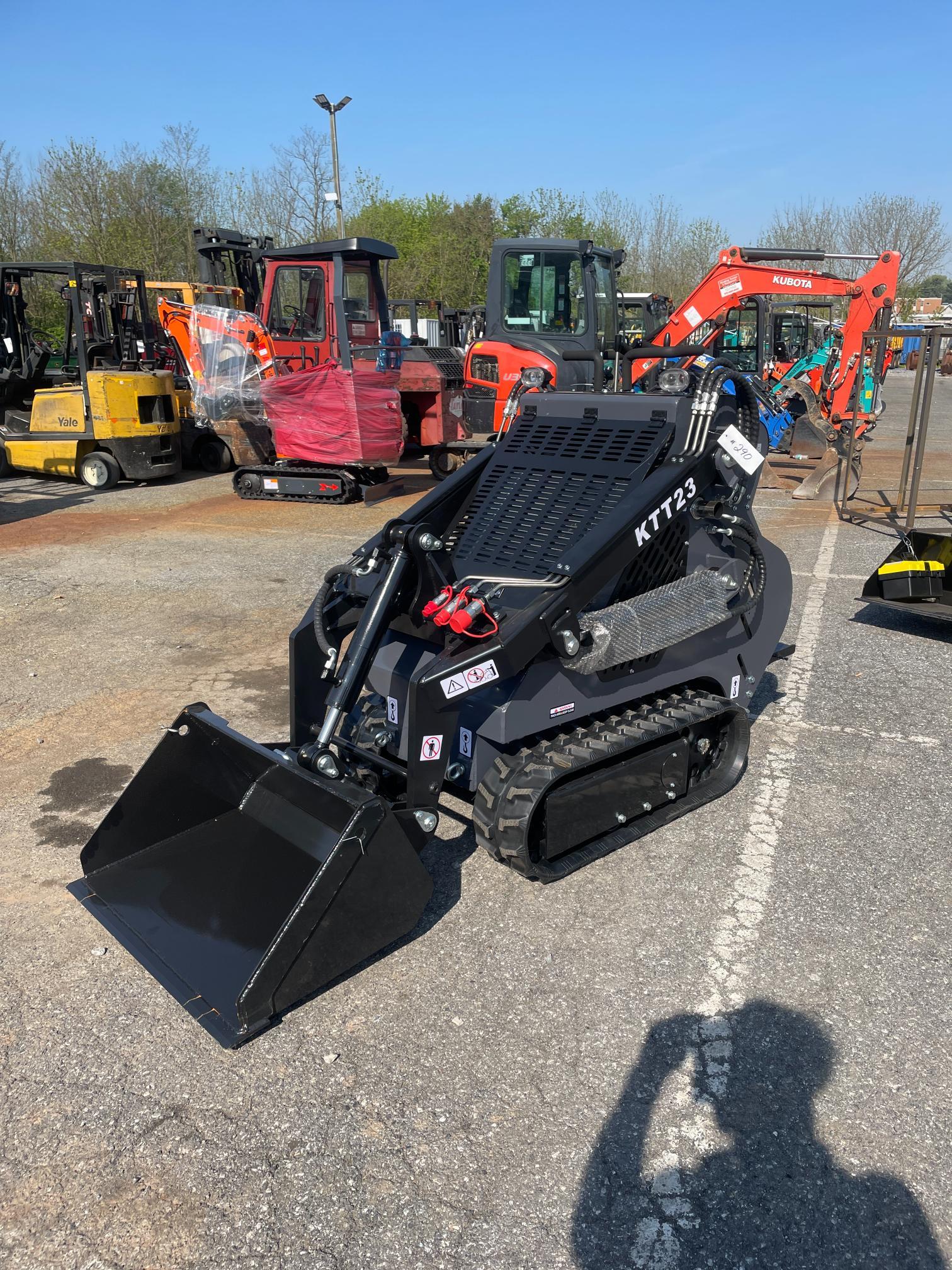 New AGT KTT23 Mini Stand On Skid Loader