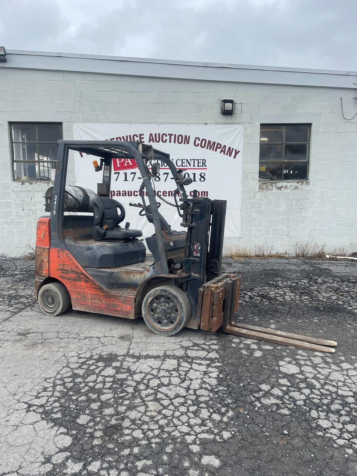 Toyota 5,000 IB LP Forklift