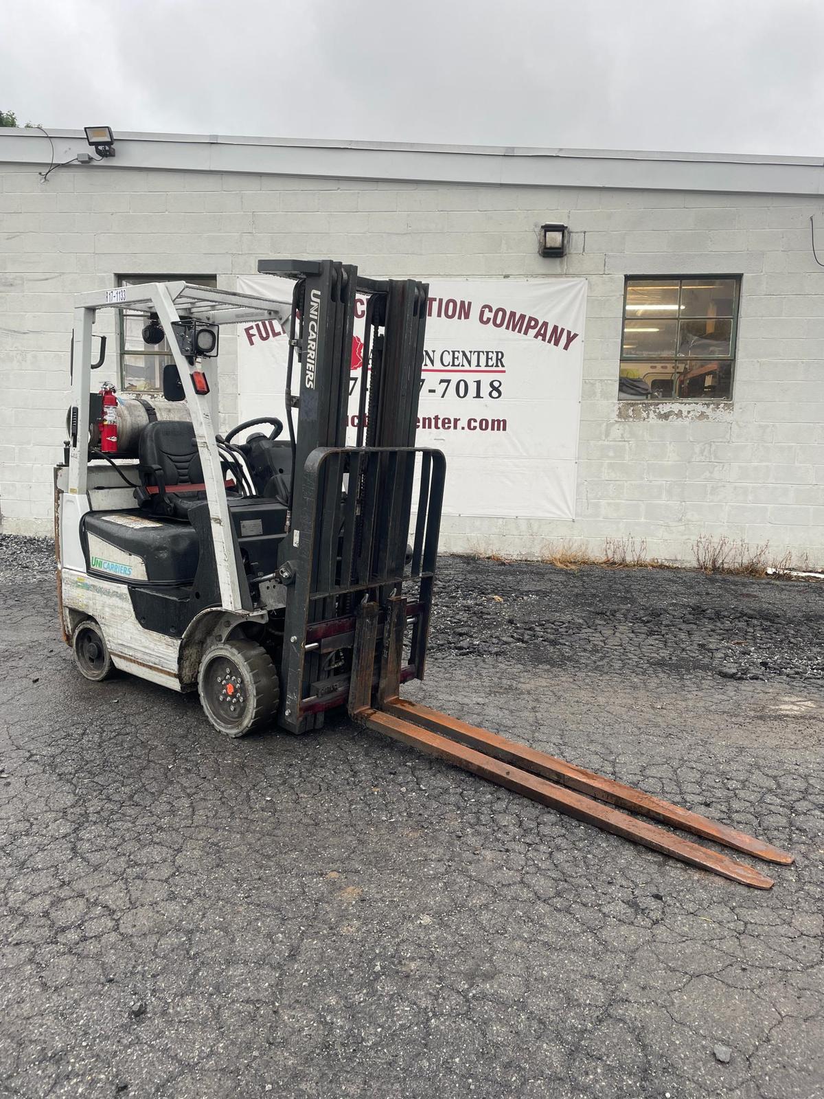 2017 Unicarrier 3,000 IB LP Forklift