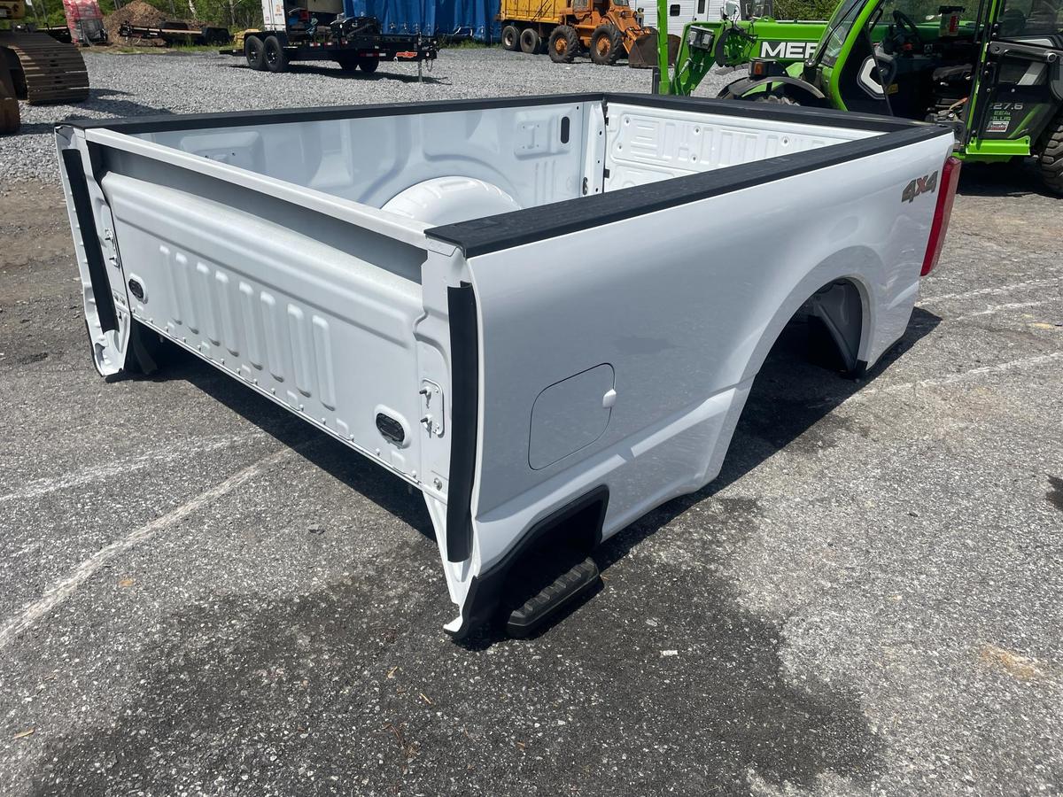 2023-2024 Ford Super Duty 8' Truck Bed