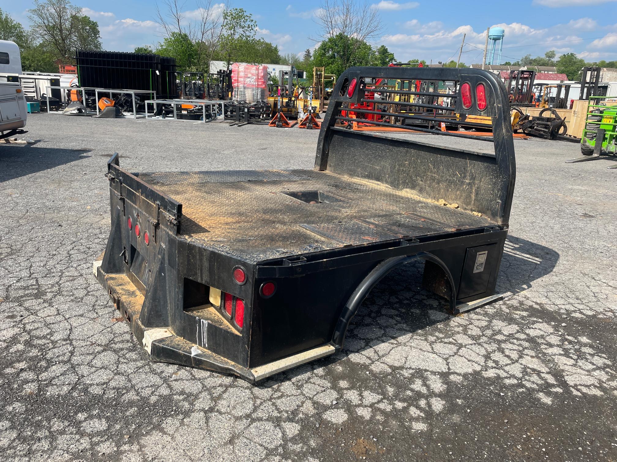 Used CM 6' Truck Flatbed