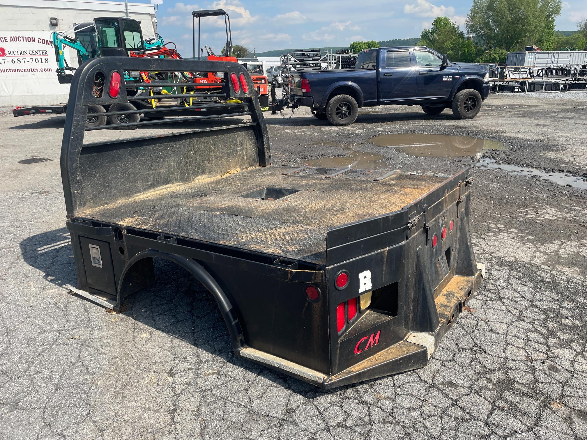 Used CM 6' Truck Flatbed