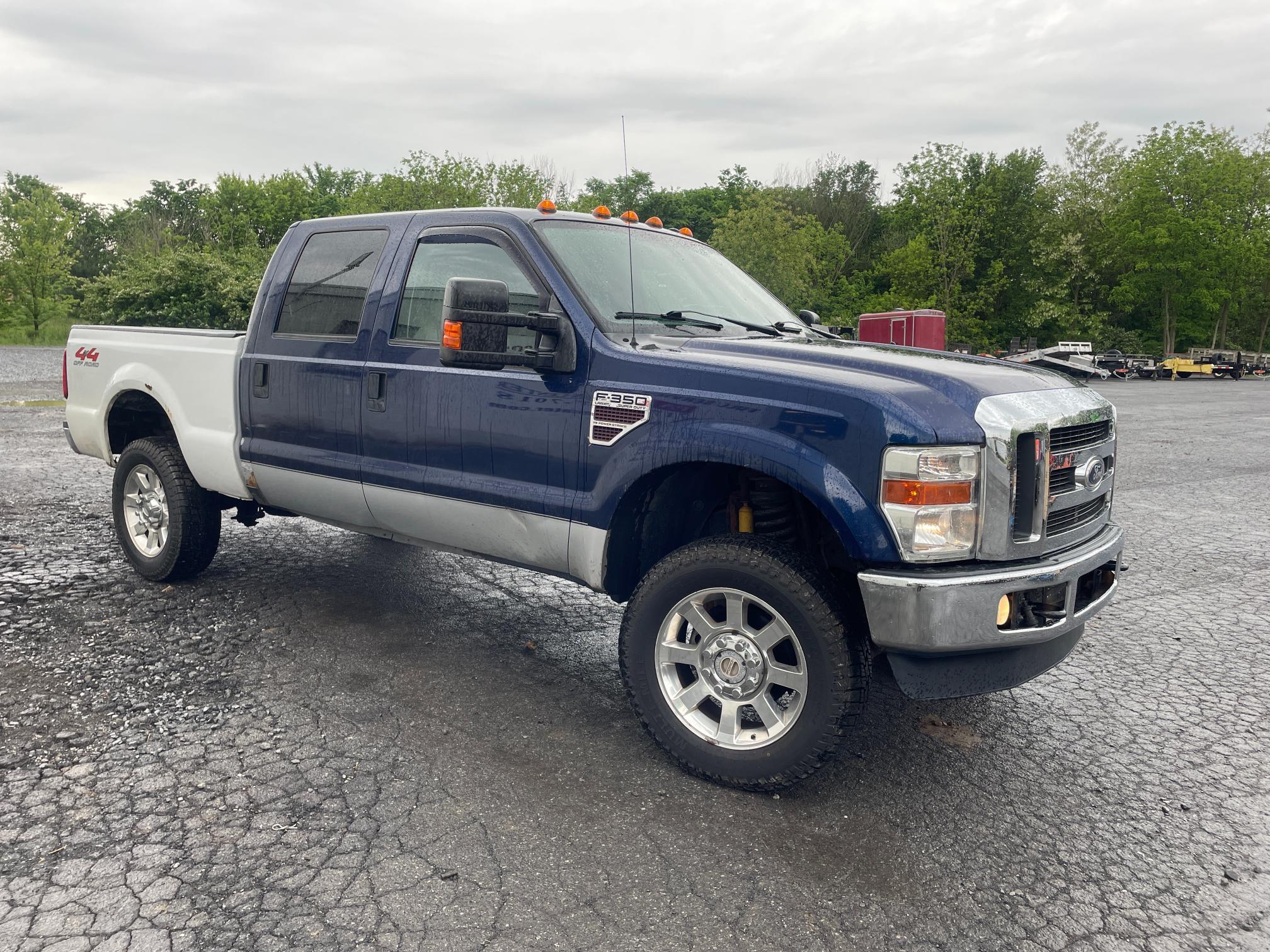 2008 Ford F-350 Lariat Super Duty 4X4 Truck