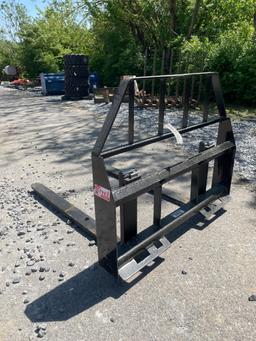 New Kivel Quick Attach Pallet Forks