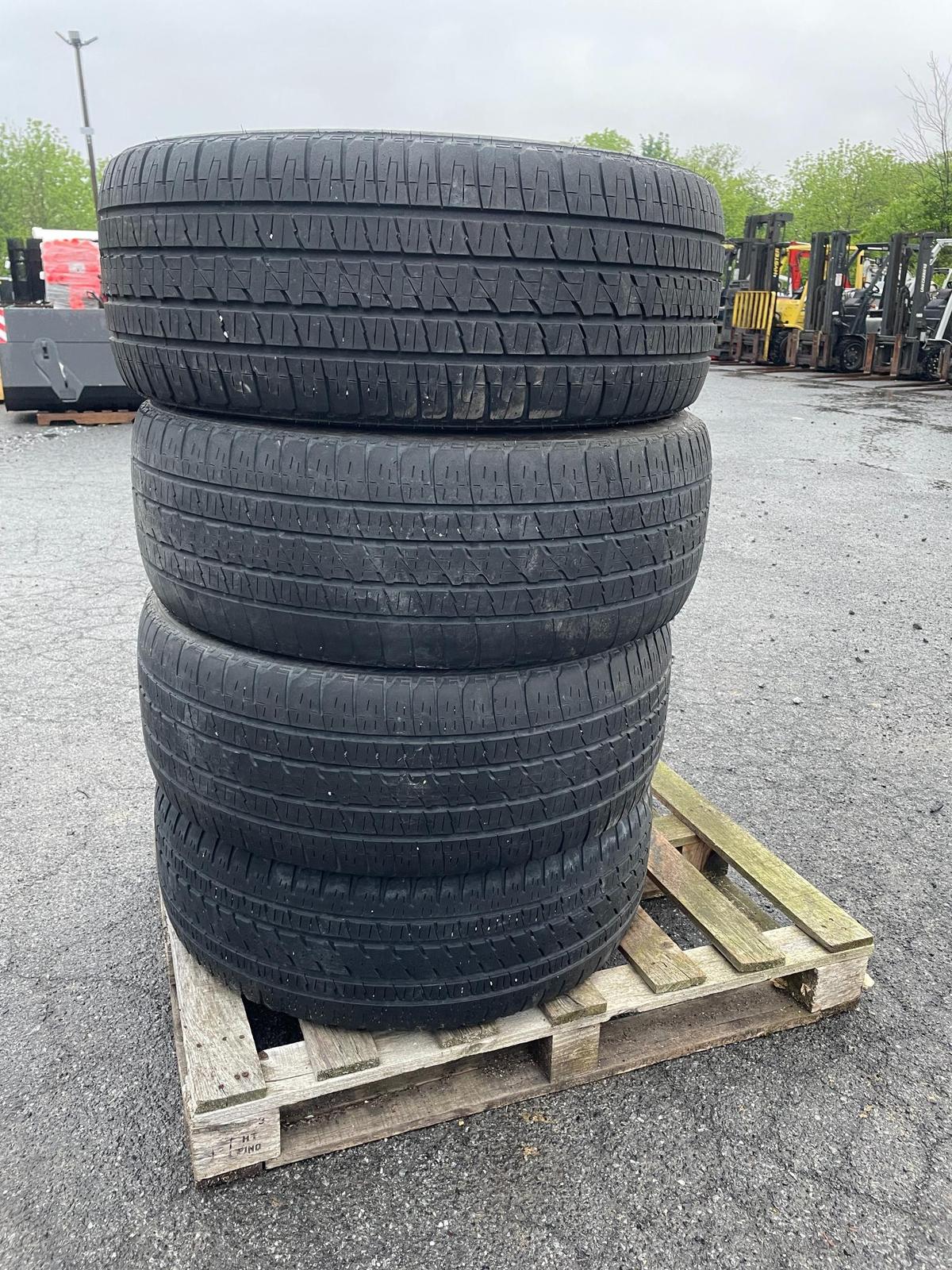 Skid Lot Of (4) P285/45R22 Tires W/ Rims