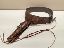 40" LEATHER GUN BELT WITH HOLSTER