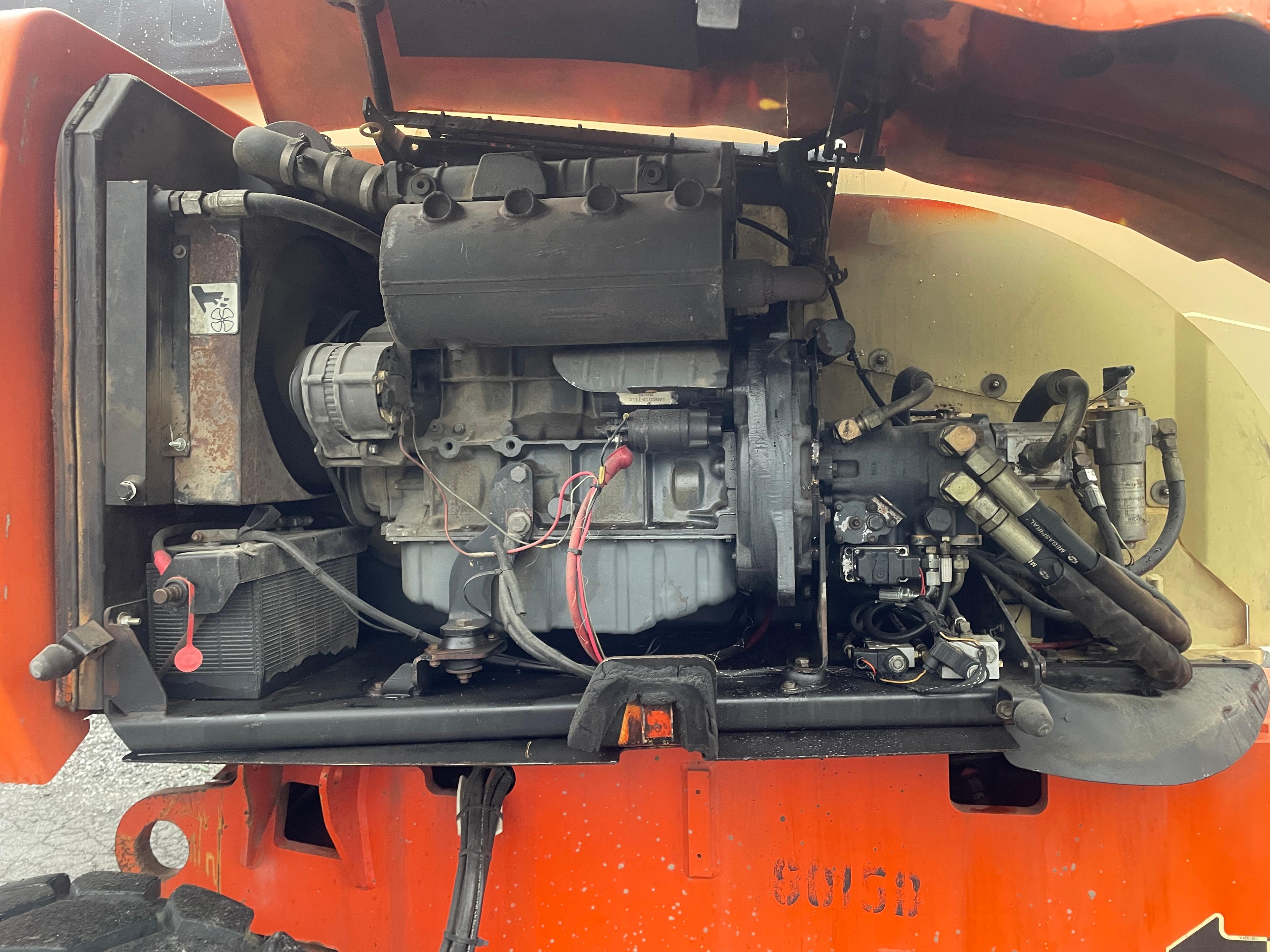 1997 JLG 600S 4X4 60' Boom Lift