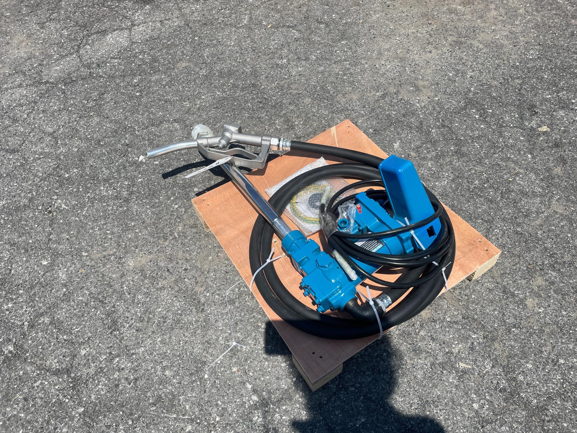 New 12 Volt 20 GPM Gas Transfer Pump