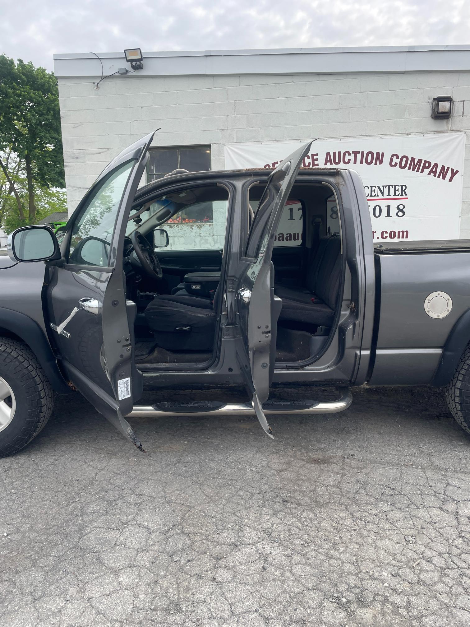2002 Dodge Ram 1500 4X4 Pick Up Truck