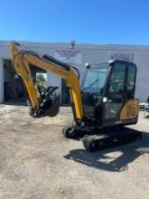 New AGT QNT30R Excavator