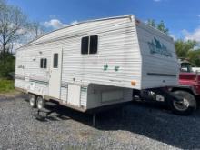 2003 Fleetwood Wilderness 26' Fifth Wheel Camper