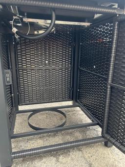 New Wicker Outdoor Propane Fire Pit Table