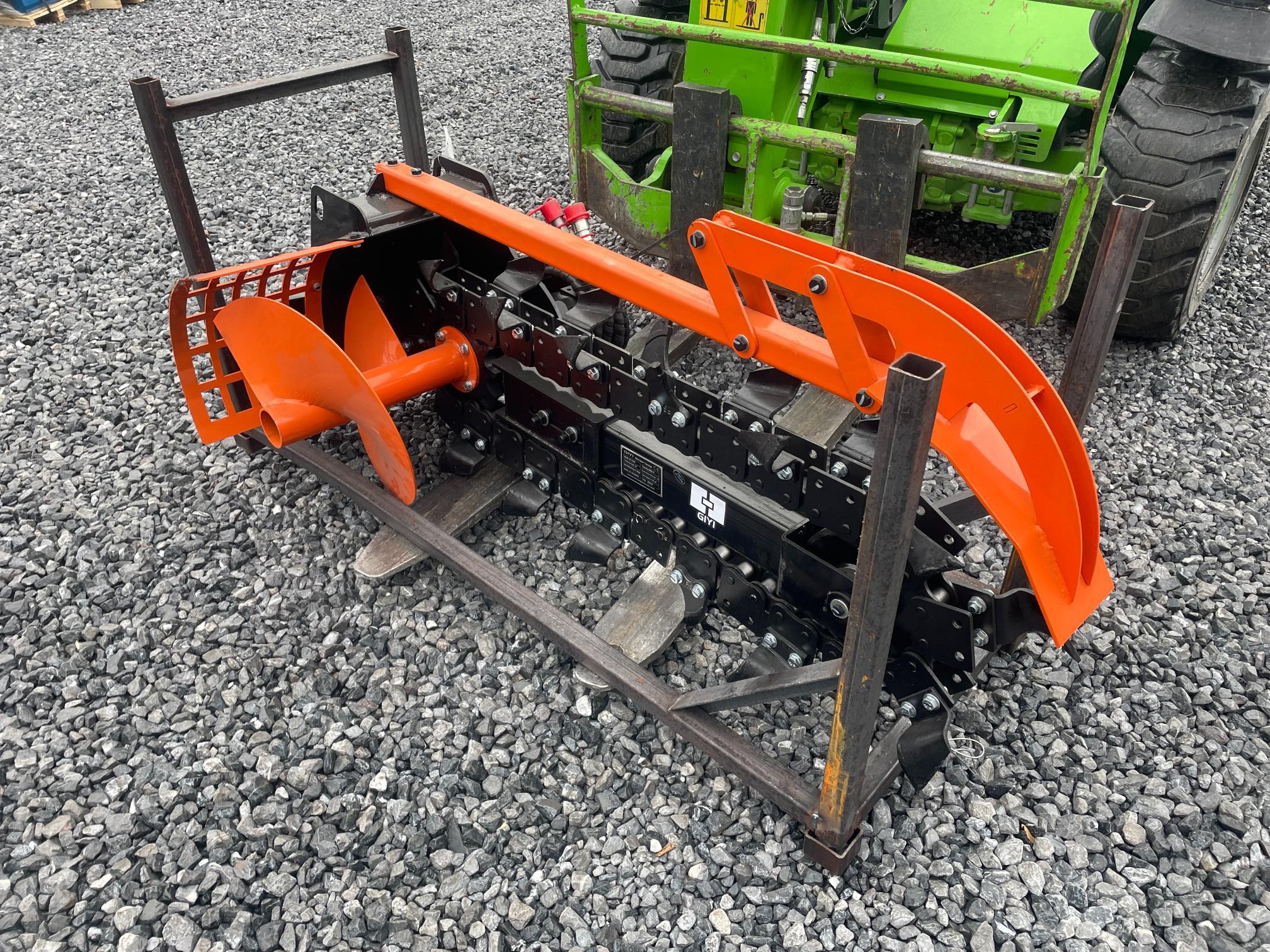 New GIYI Mini Quick Attach Trencher
