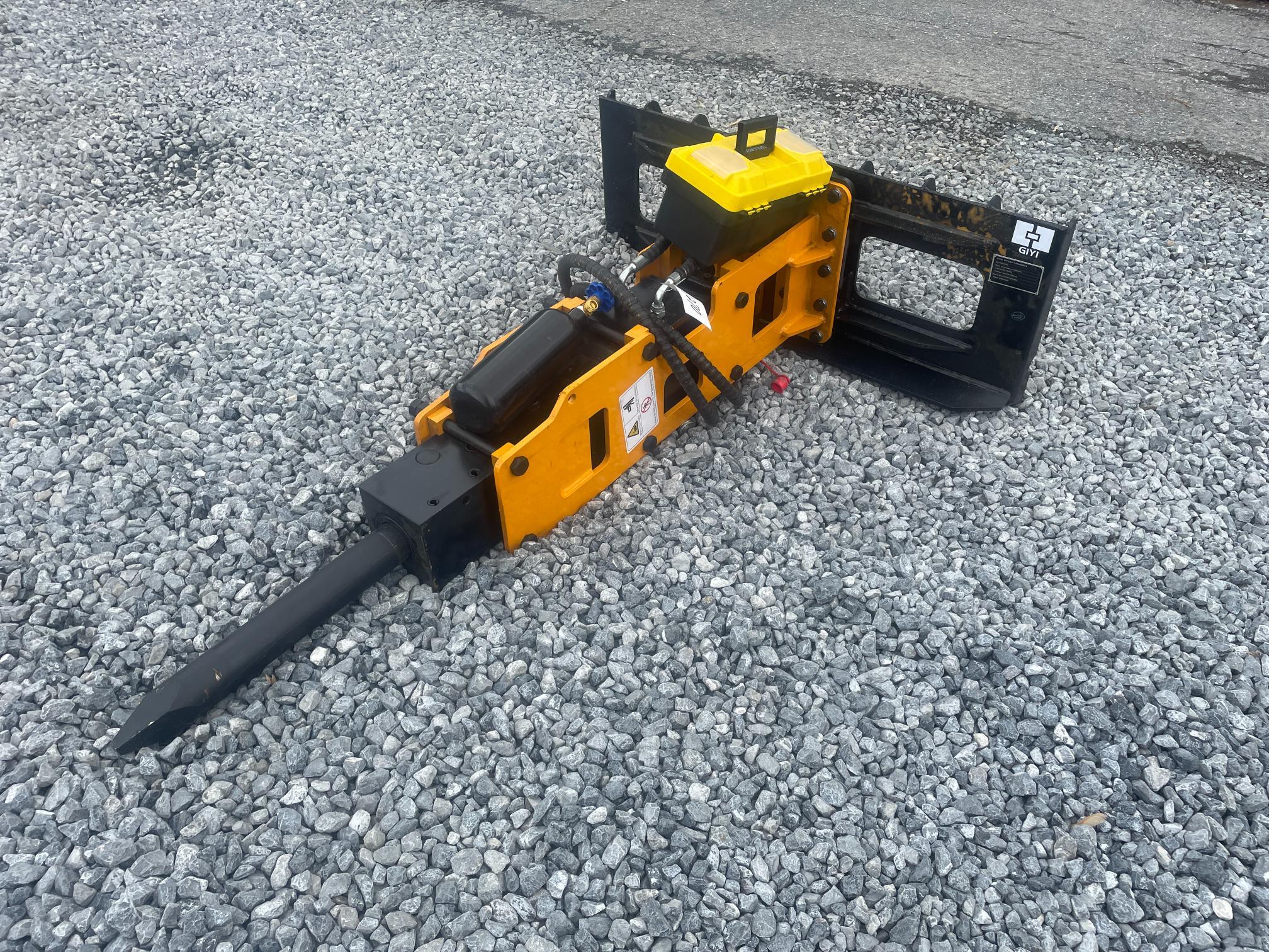 New GIYI 680 Quick Attach Concrete Breaker