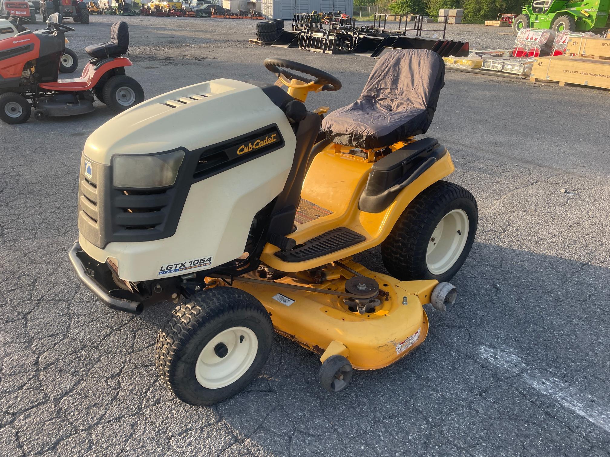 Cub Cadet LGTX1054 54" Hydrostatic Riding Mower