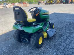John Deere X350 42" Hydrostatic Riding Mower