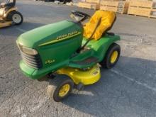 John Deere LT155 38" Hydrostatic Riding Mower
