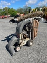 White Yardboss 800 Shredder Chipper Vacuum