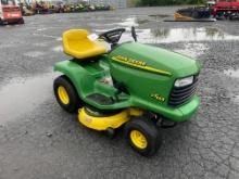 John Deere LT155 42" Hydrostatic Riding Mower